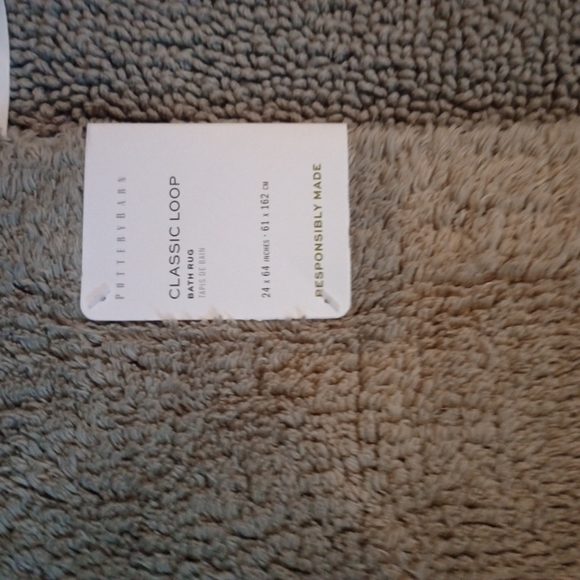 NWOT Pottery Barn Classic Organic Loop Bath Mat, 24 x 64 in, Gray - Picture 5 of 8